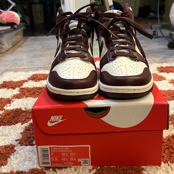 Nike Burgundy Crush Dunks High - Picture 2 of 5